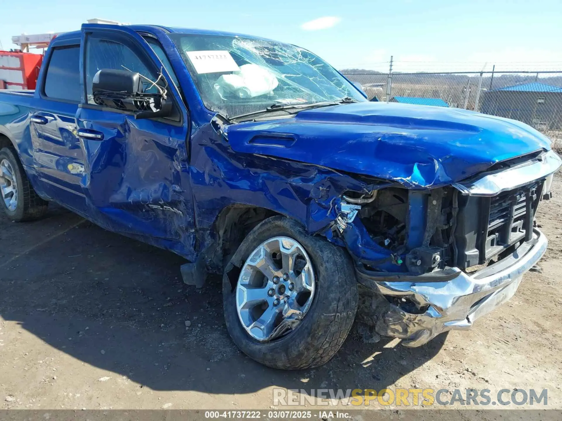 6 Photograph of a damaged car 1C6SRFFT7KN789375 RAM 1500 2019