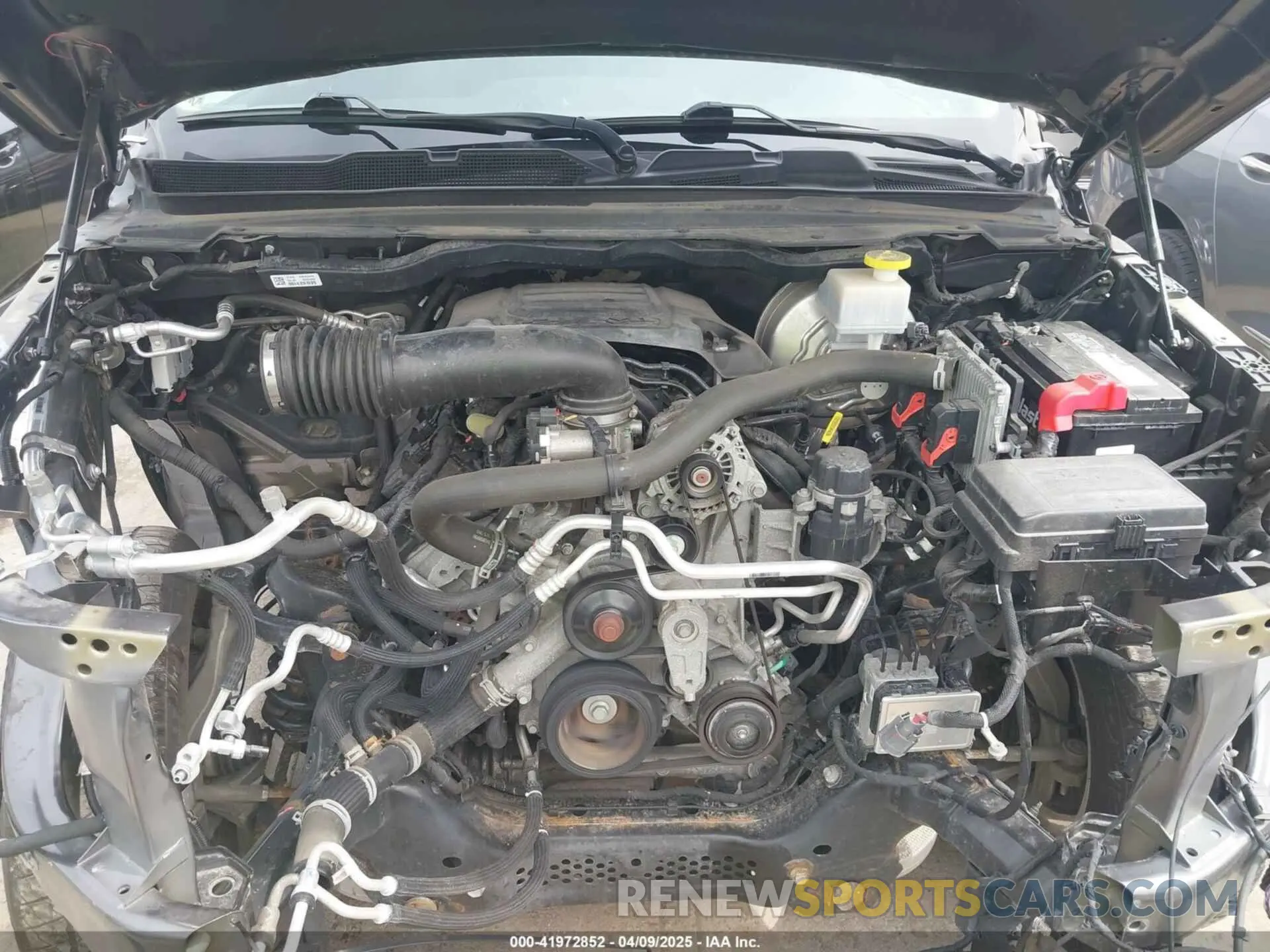 10 Фотография поврежденного автомобиля 1C6SRFFT7KN876256 RAM 1500 2019