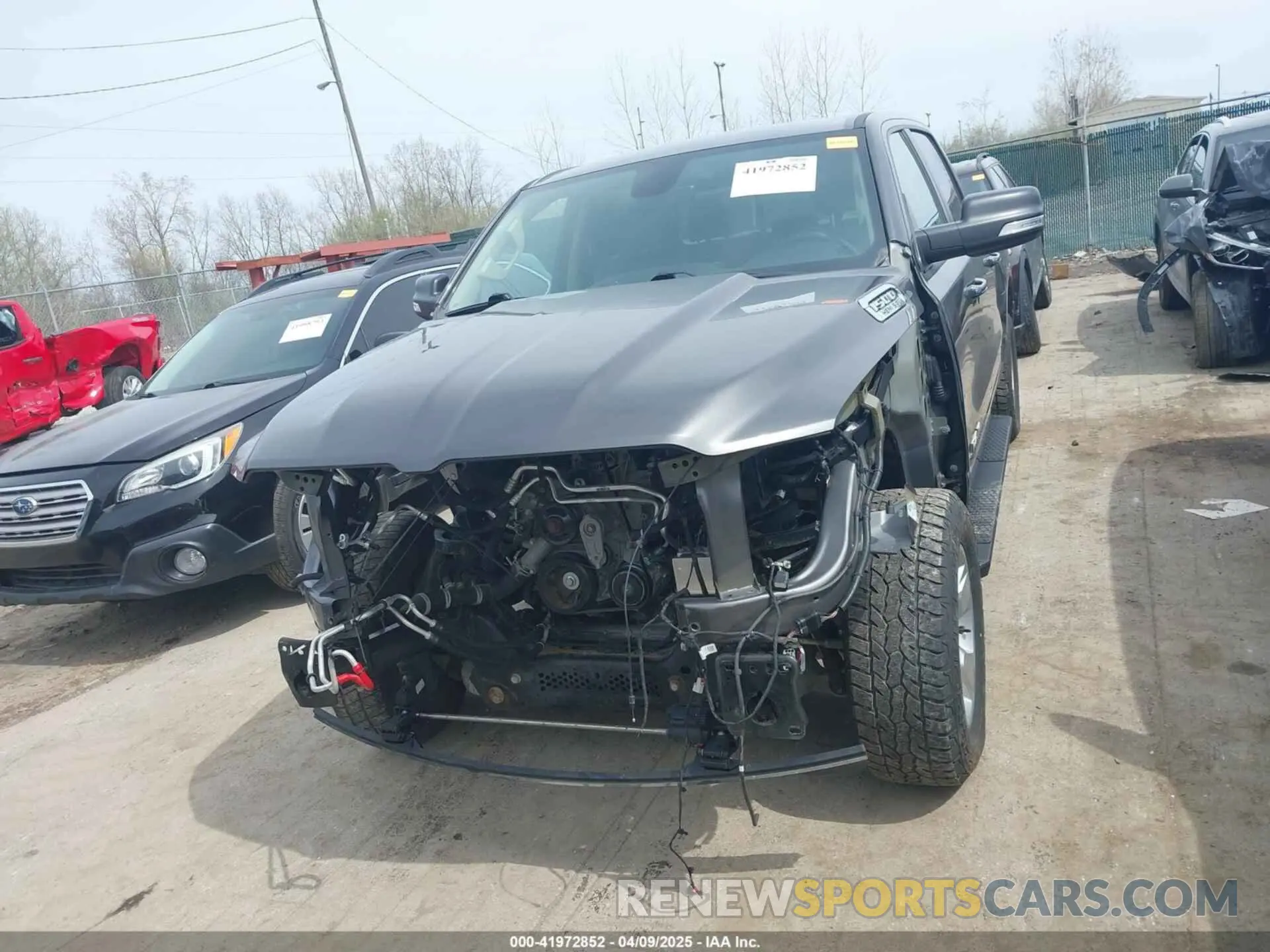 13 Фотография поврежденного автомобиля 1C6SRFFT7KN876256 RAM 1500 2019