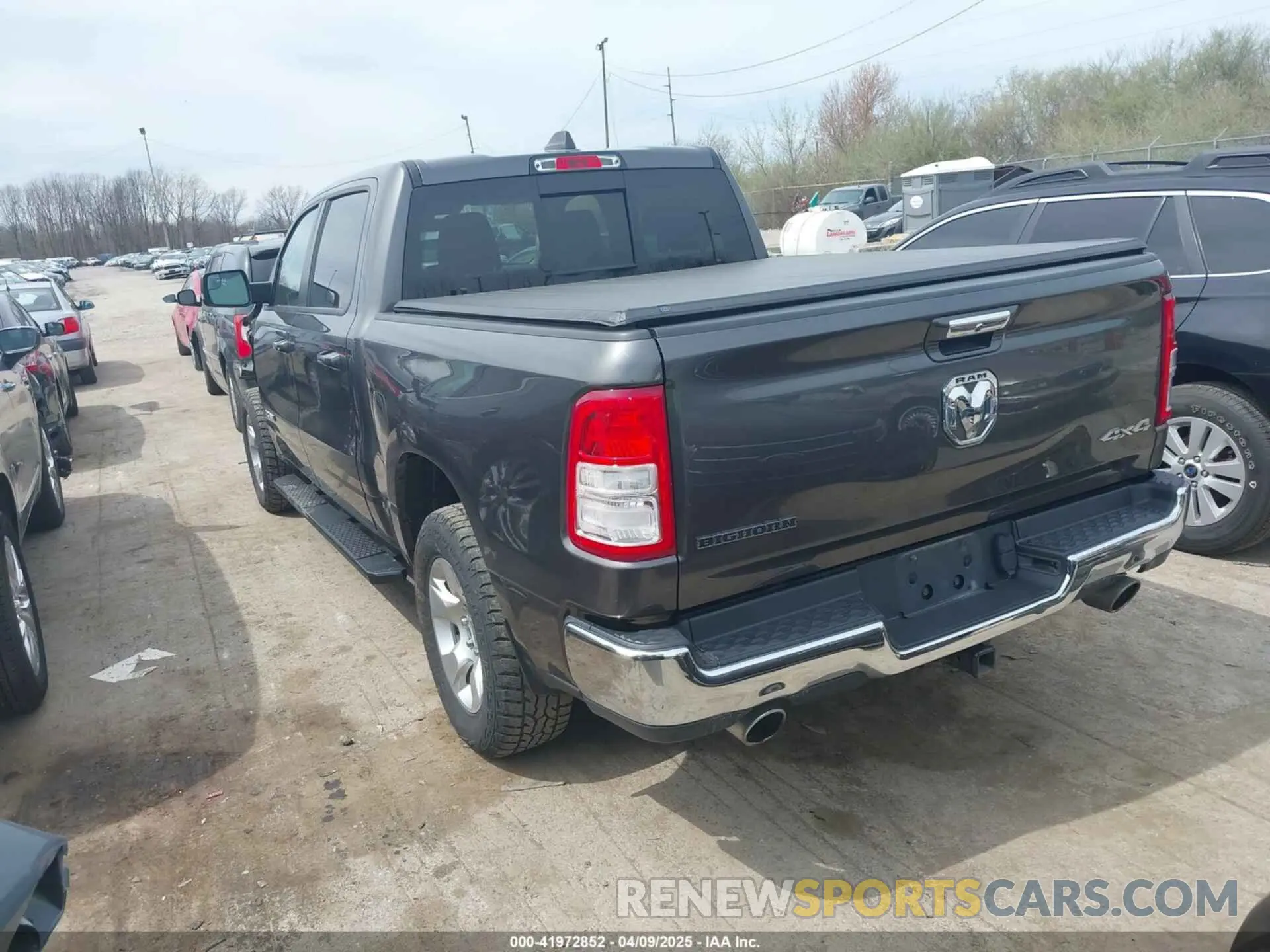 3 Фотография поврежденного автомобиля 1C6SRFFT7KN876256 RAM 1500 2019