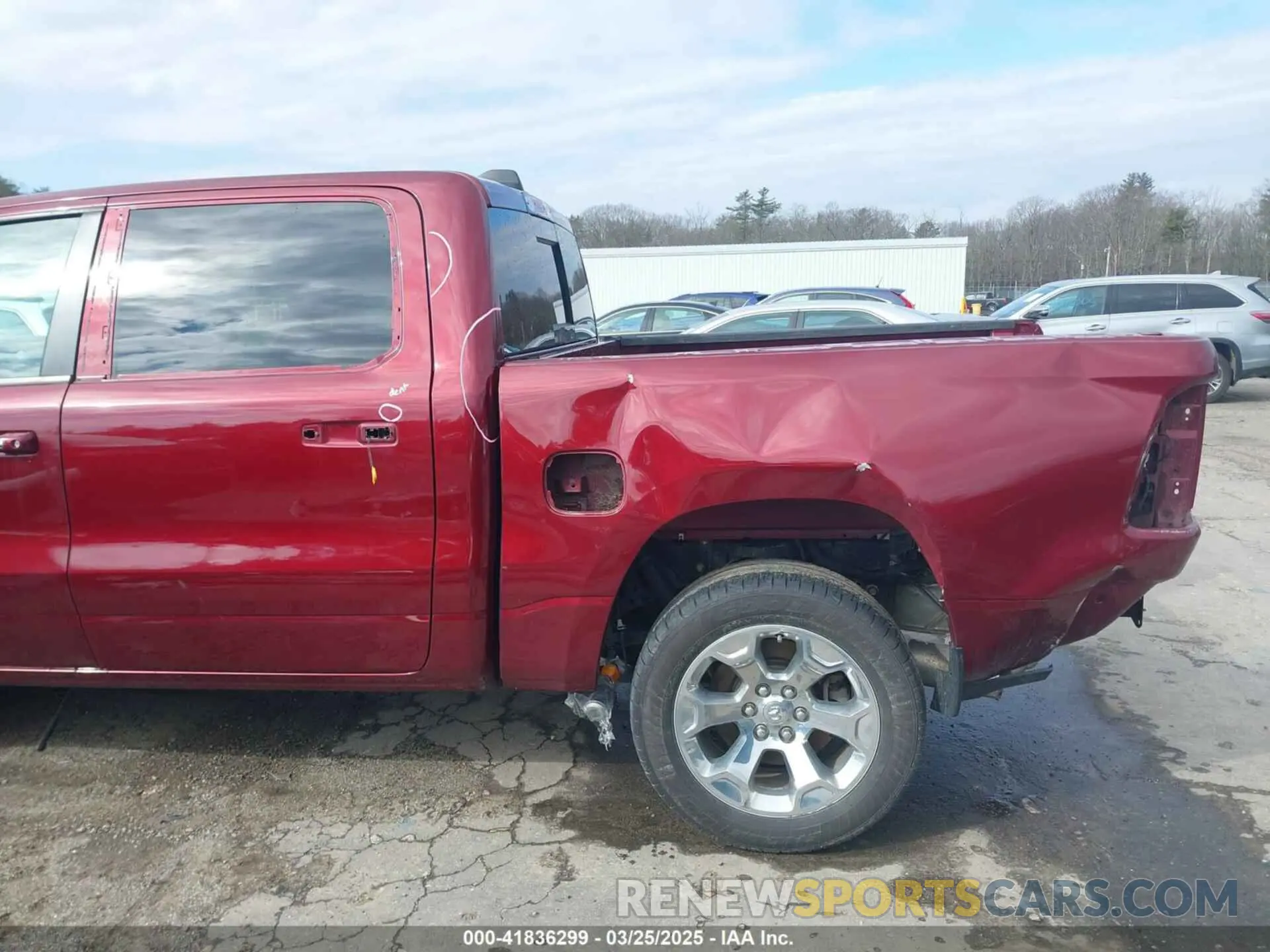 6 Photograph of a damaged car 1C6SRFFT8KN637945 RAM 1500 2019