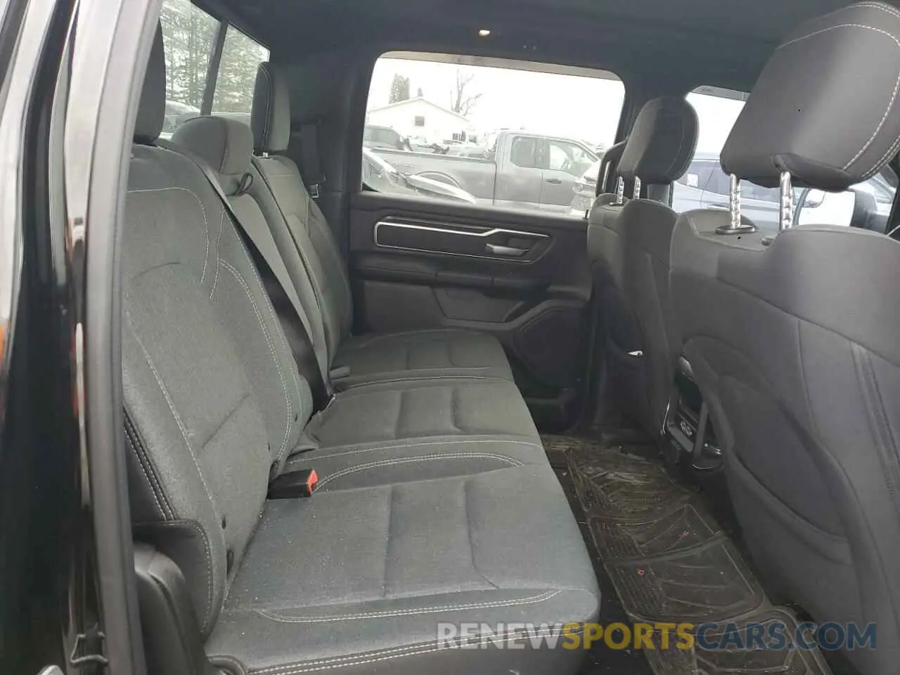 10 Photograph of a damaged car 1C6SRFFT8KN710666 RAM 1500 2019