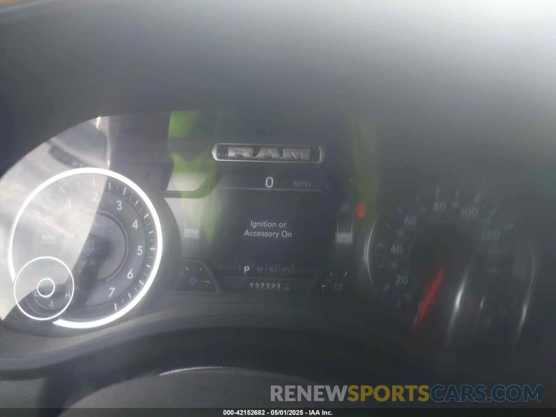 7 Photograph of a damaged car 1C6SRFFT9KN570711 RAM 1500 2019