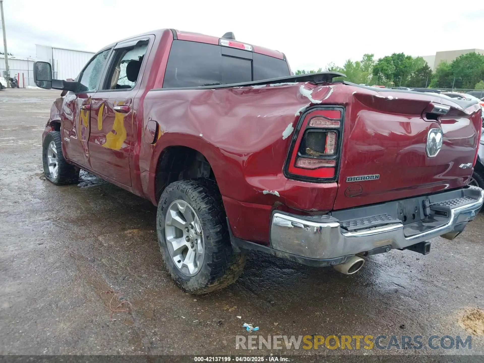 3 Photograph of a damaged car 1C6SRFFT9KN574273 RAM 1500 2019