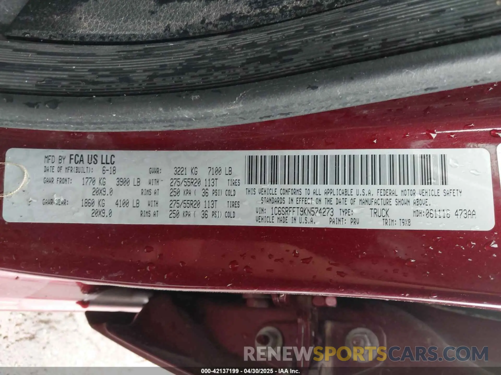 9 Photograph of a damaged car 1C6SRFFT9KN574273 RAM 1500 2019