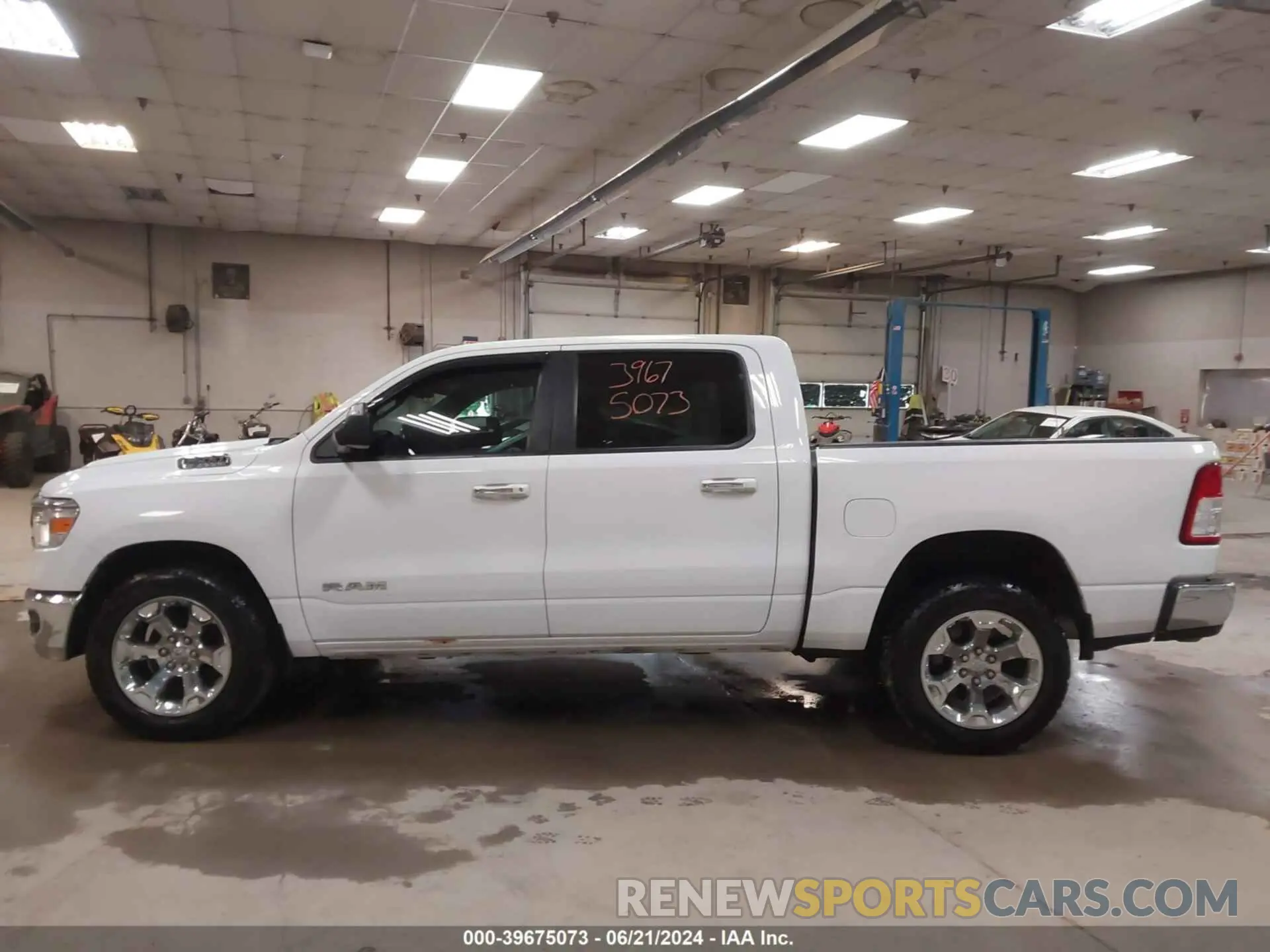 15 Photograph of a damaged car 1C6SRFFT9KN575214 RAM 1500 2019