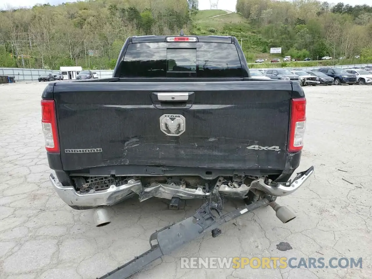 6 Photograph of a damaged car 1C6SRFFT9KN692730 RAM 1500 2019