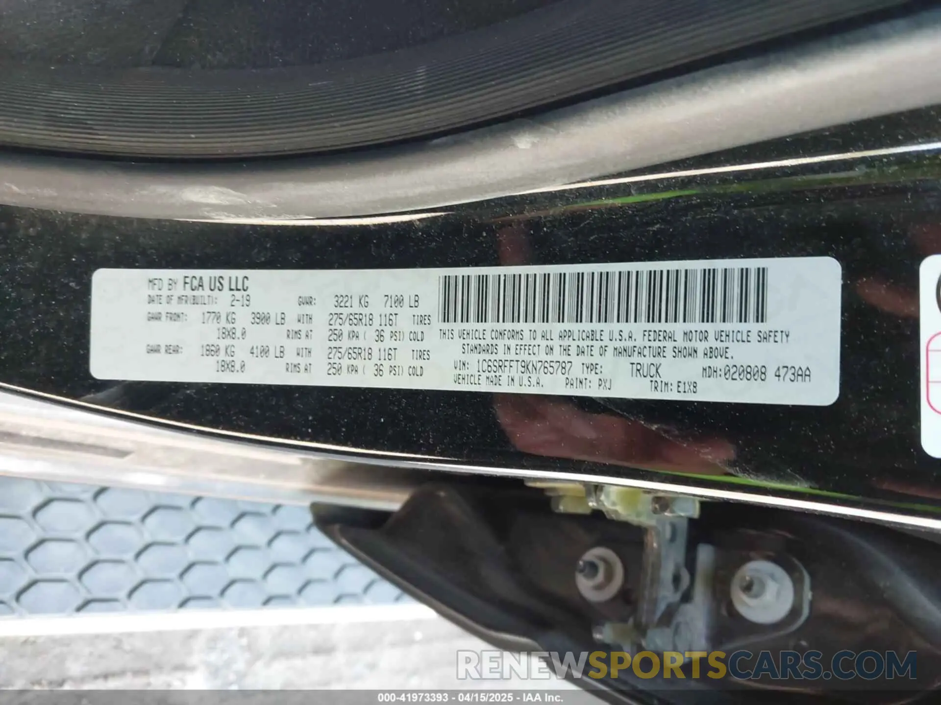 9 Фотография поврежденного автомобиля 1C6SRFFT9KN765787 RAM 1500 2019
