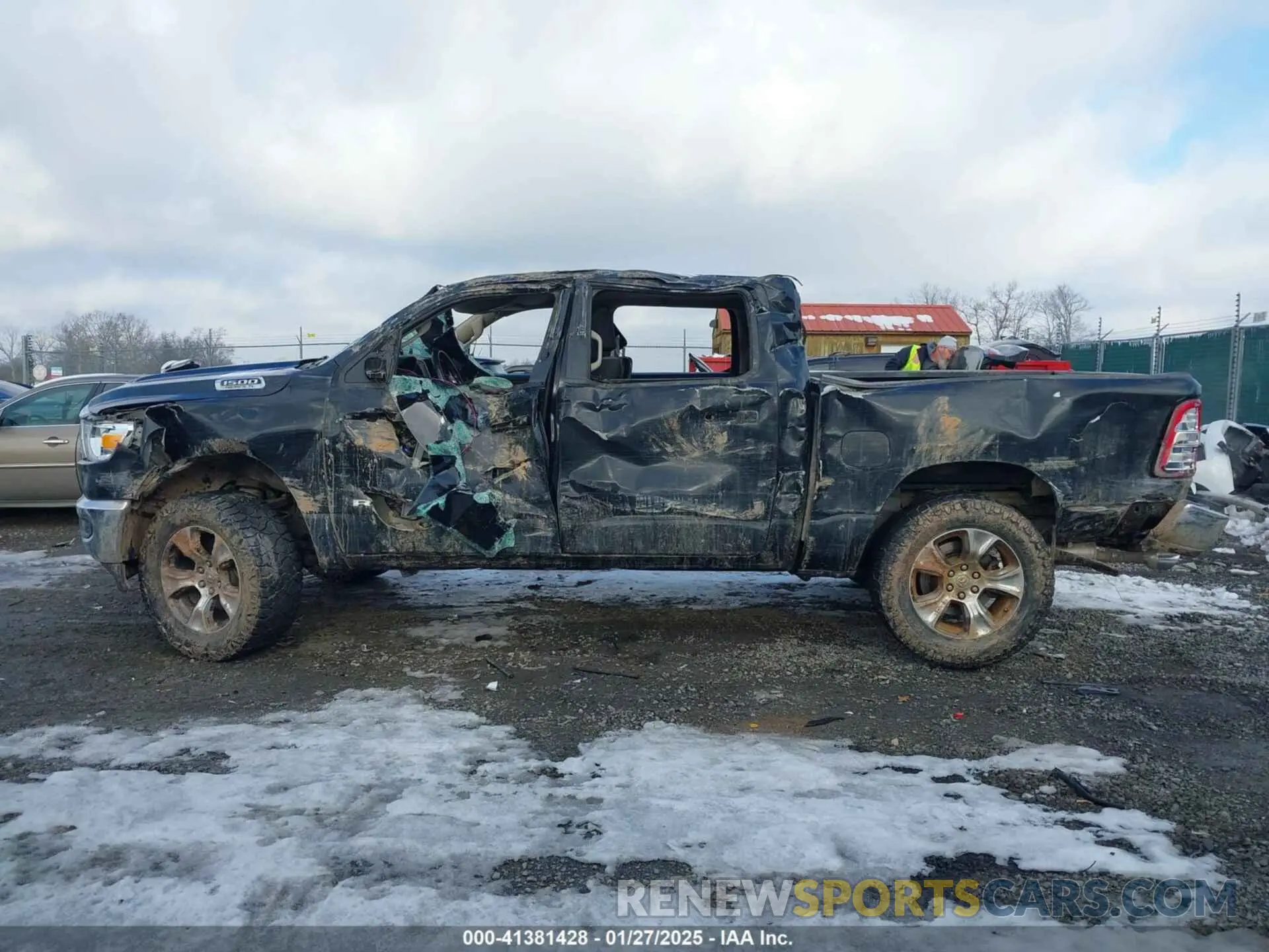 15 Photograph of a damaged car 1C6SRFFT9KN783755 RAM 1500 2019