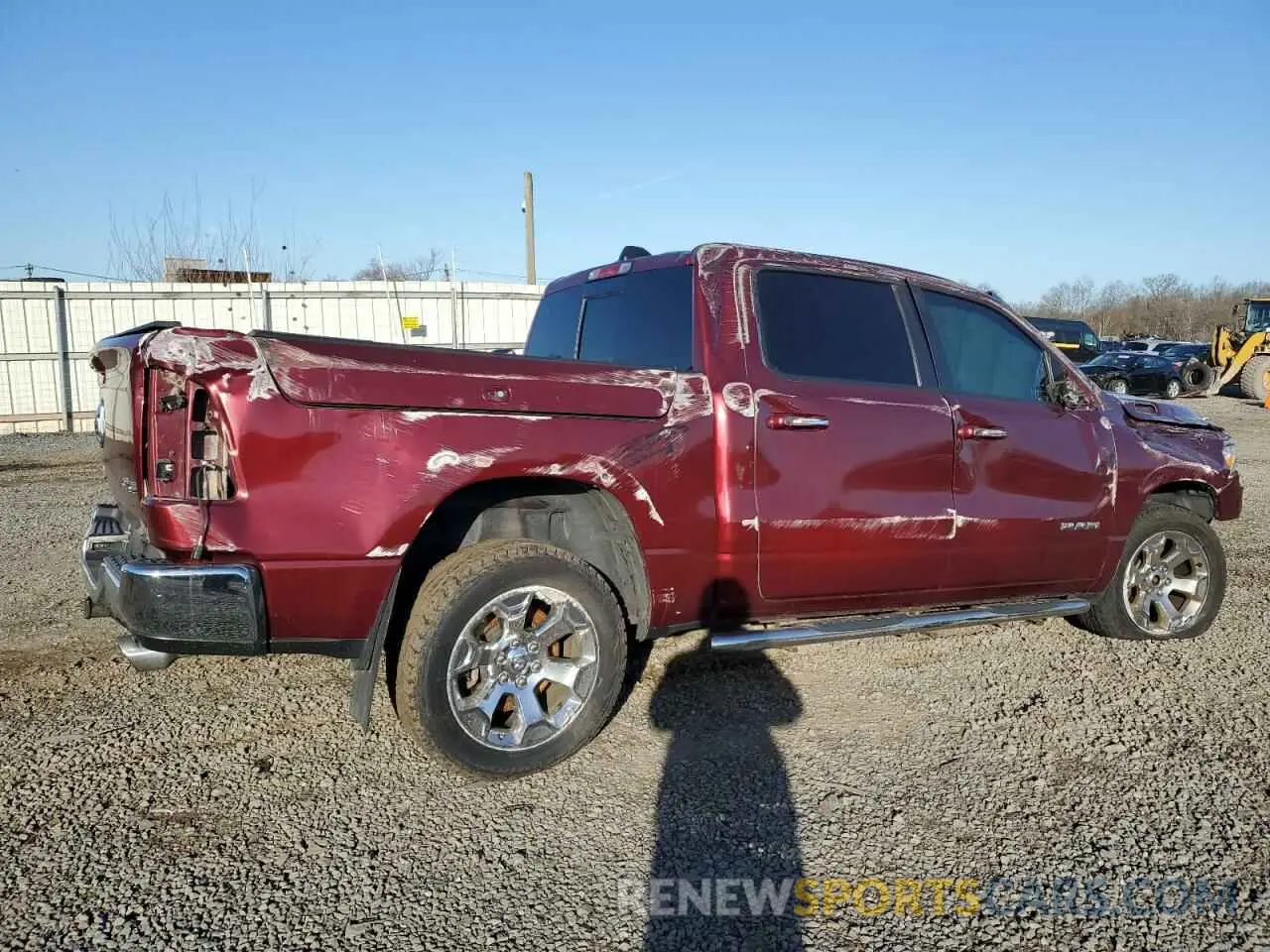 3 Фотография поврежденного автомобиля 1C6SRFFTXKN699198 RAM 1500 2019