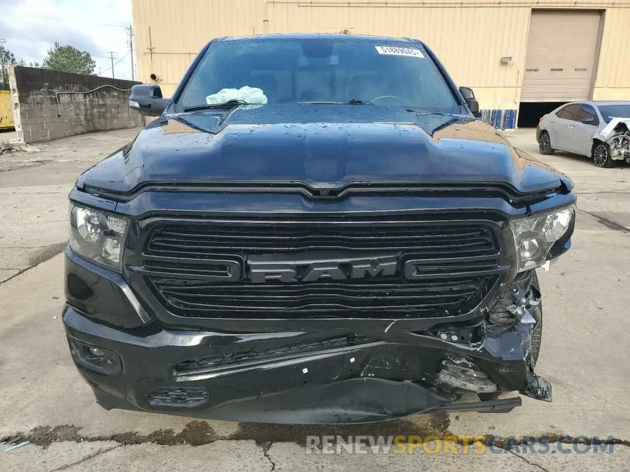 5 Photograph of a damaged car 1C6SRFFTXKN709454 RAM 1500 2019
