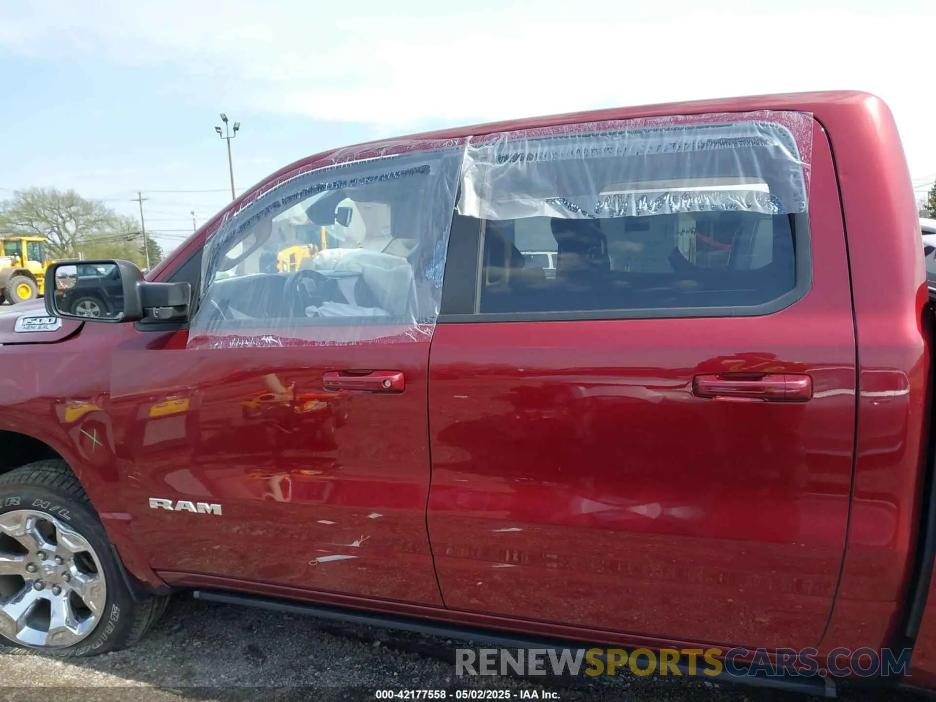 14 Photograph of a damaged car 1C6SRFFTXKN726125 RAM 1500 2019