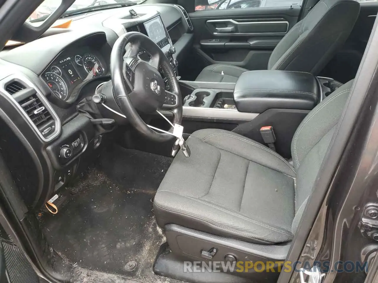 7 Photograph of a damaged car 1C6SRFFTXKN782694 RAM 1500 2019