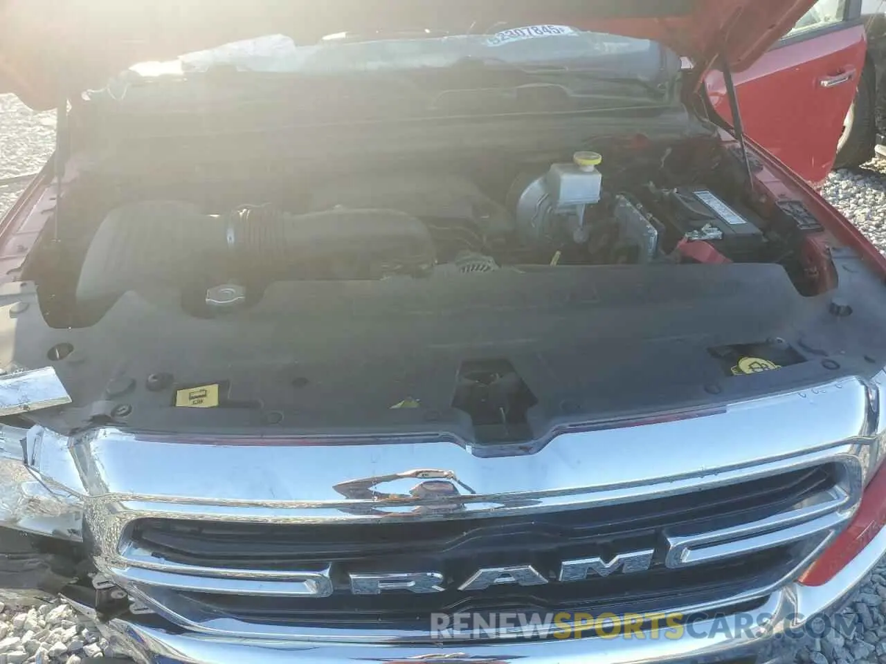 11 Фотография поврежденного автомобиля 1C6SRFFTXKN854008 RAM 1500 2019