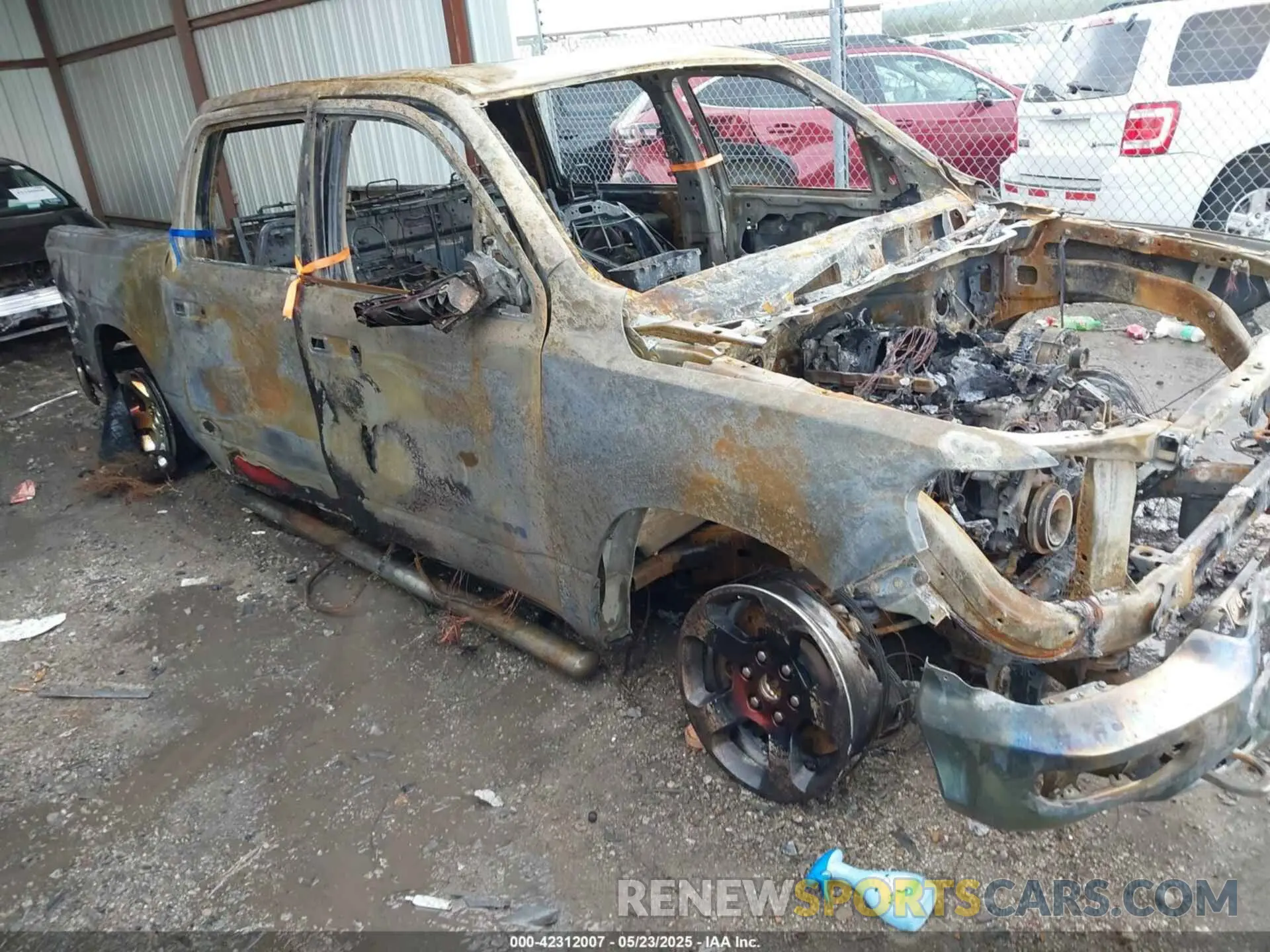 1 Фотография поврежденного автомобиля 1C6SRFGT2KN591334 RAM 1500 2019