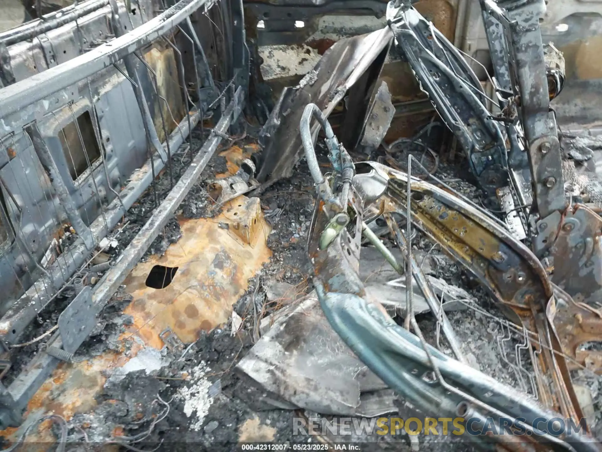 8 Фотография поврежденного автомобиля 1C6SRFGT2KN591334 RAM 1500 2019