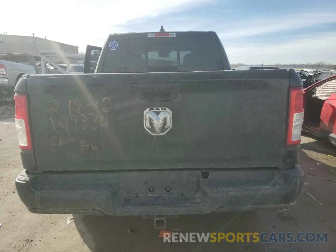 6 Photograph of a damaged car 1C6SRFGT5KN605081 RAM 1500 2019