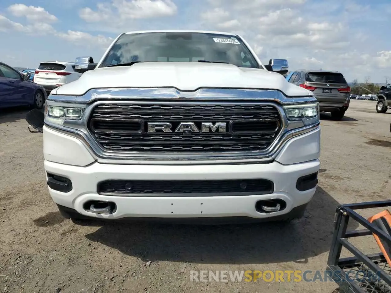 5 Photograph of a damaged car 1C6SRFHT6KN694917 RAM 1500 2019