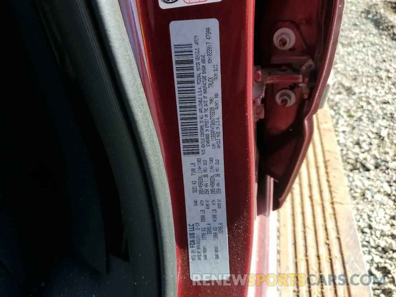 13 Photograph of a damaged car 1C6SRFHT6KN772239 RAM 1500 2019