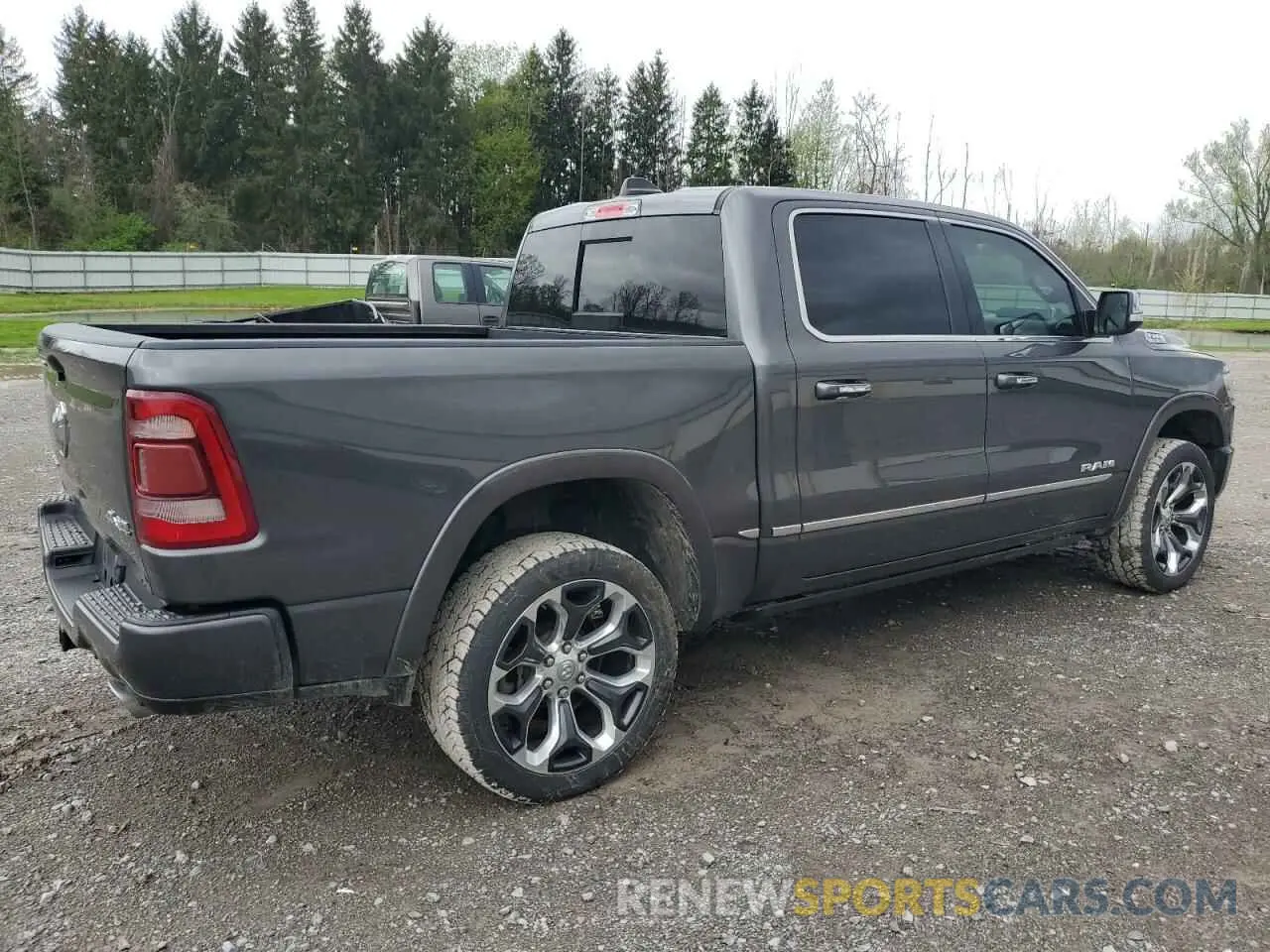 3 Photograph of a damaged car 1C6SRFHT9KN692739 RAM 1500 2019