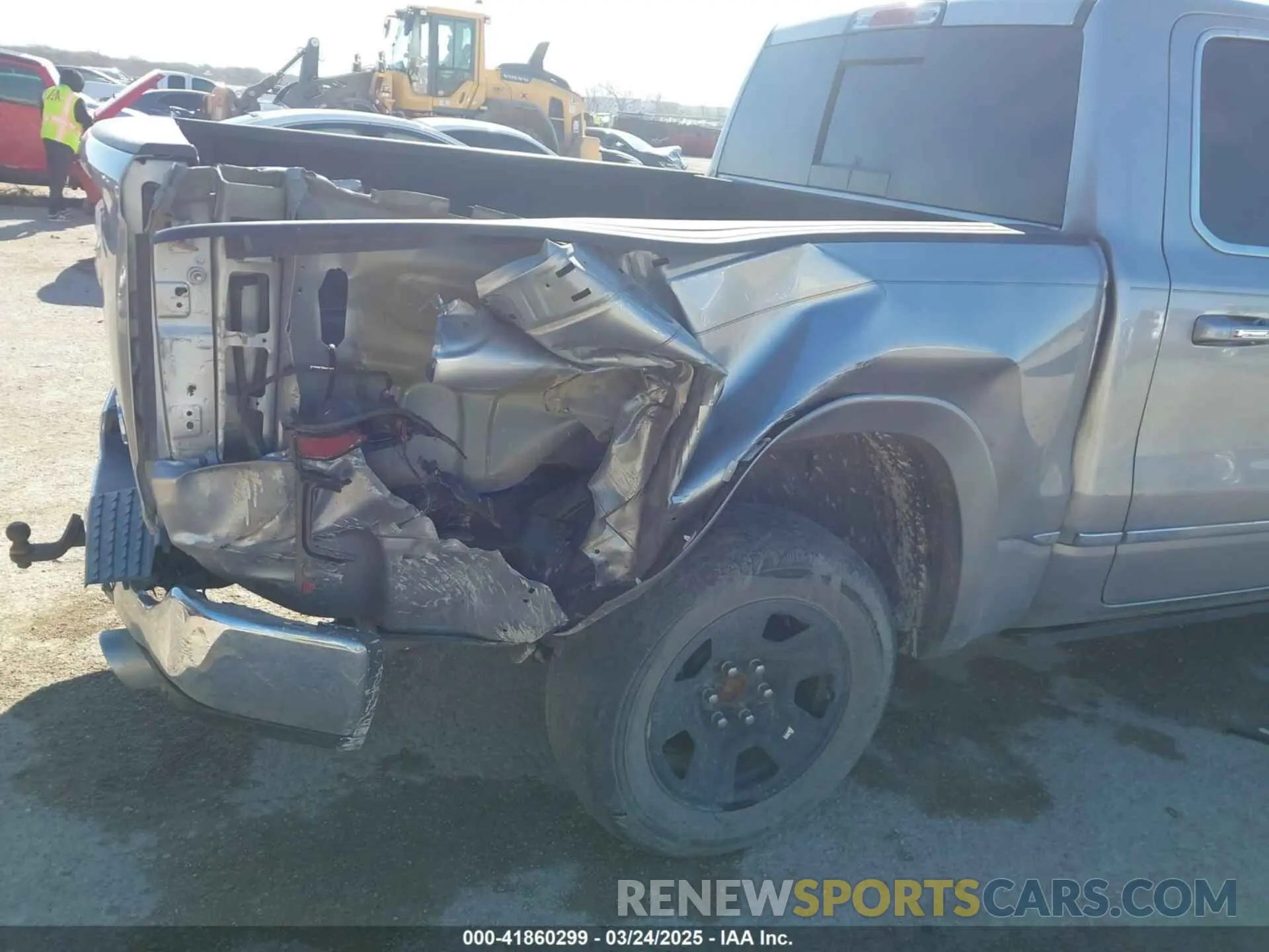 6 Photograph of a damaged car 1C6SRFHTXKN774690 RAM 1500 2019
