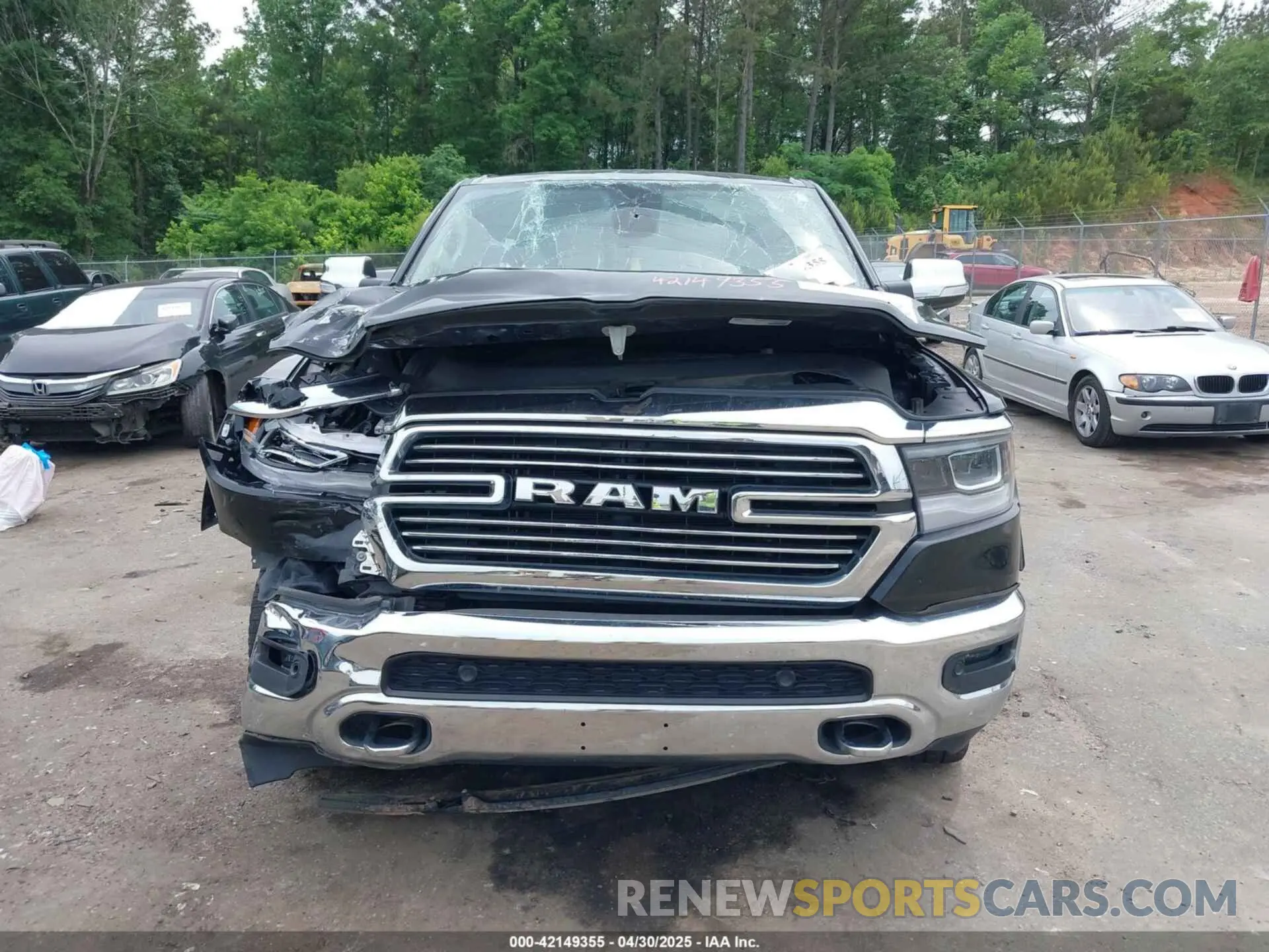 12 Photograph of a damaged car 1C6SRFJT1KN691482 RAM 1500 2019