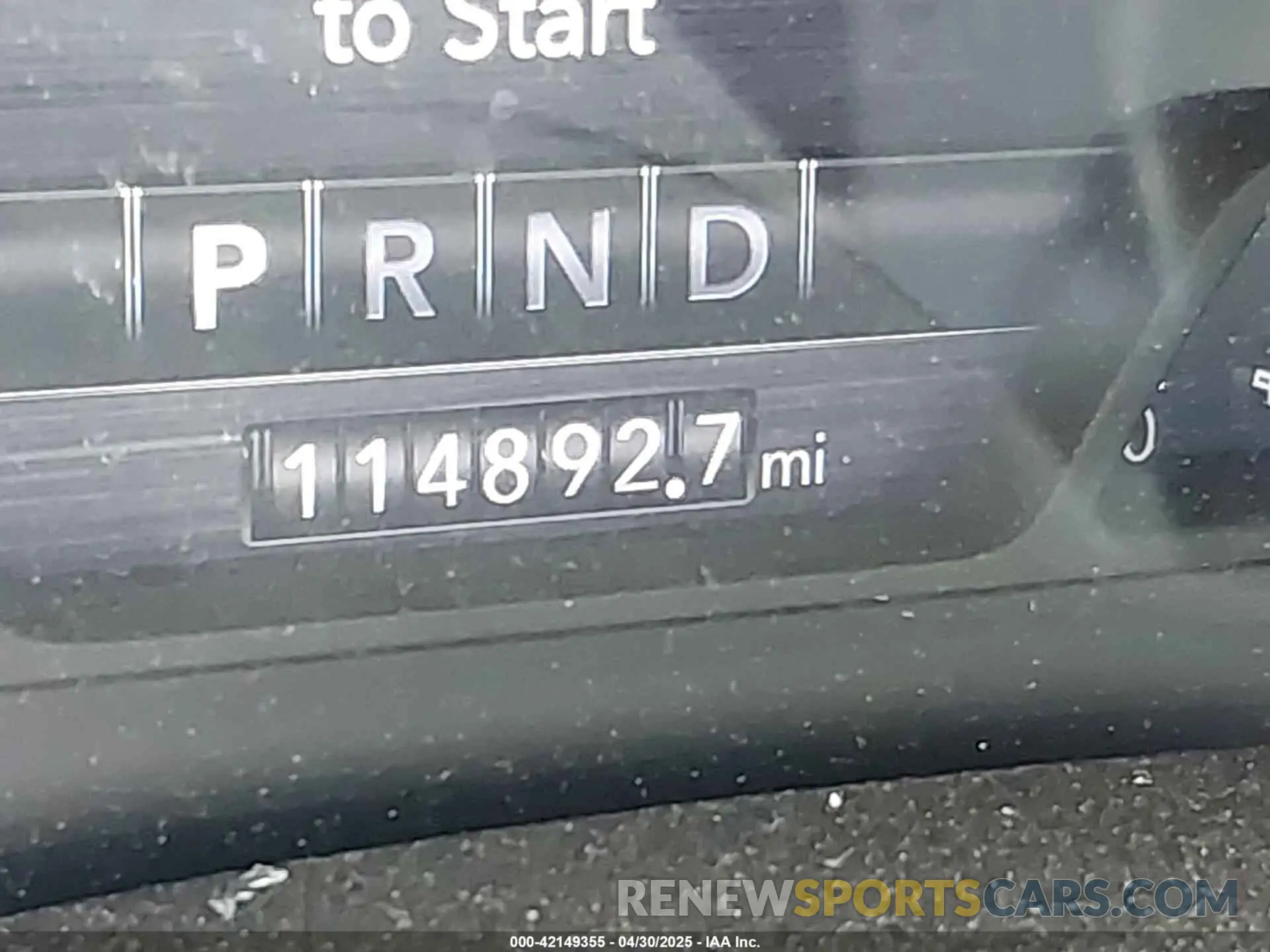 15 Photograph of a damaged car 1C6SRFJT1KN691482 RAM 1500 2019