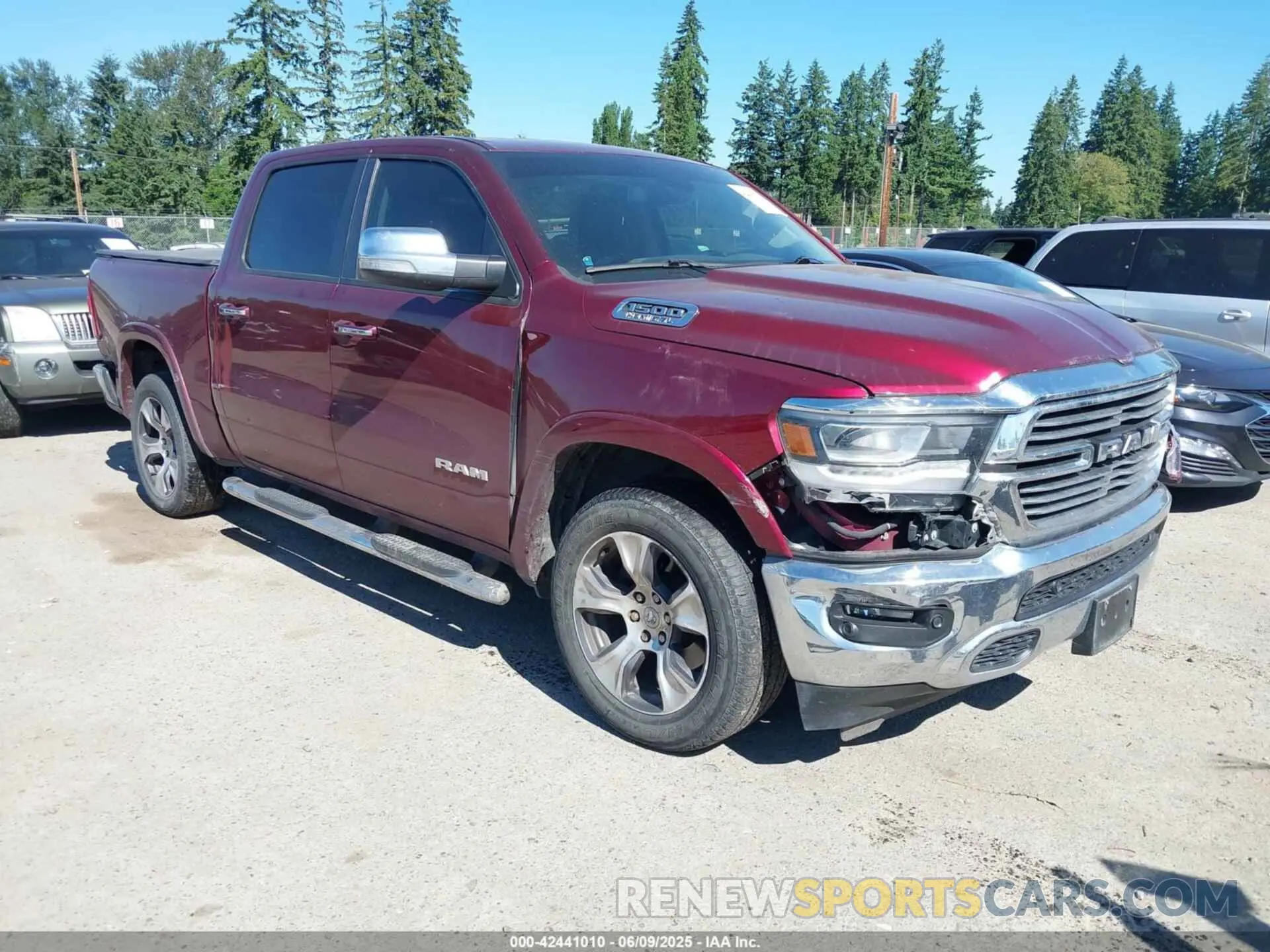 1 Photograph of a damaged car 1C6SRFJT2KN677400 RAM 1500 2019