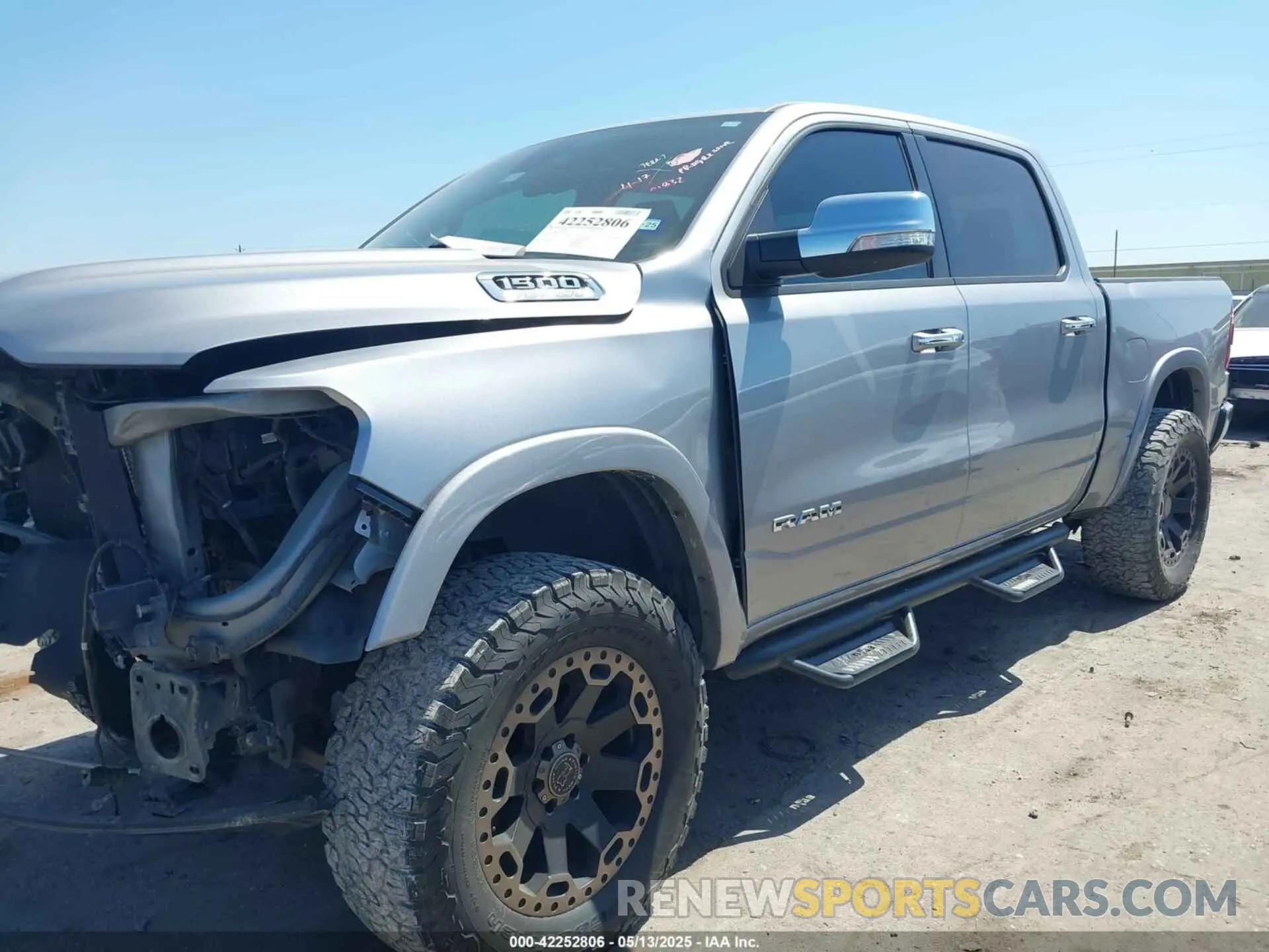 2 Photograph of a damaged car 1C6SRFJT3KN542779 RAM 1500 2019