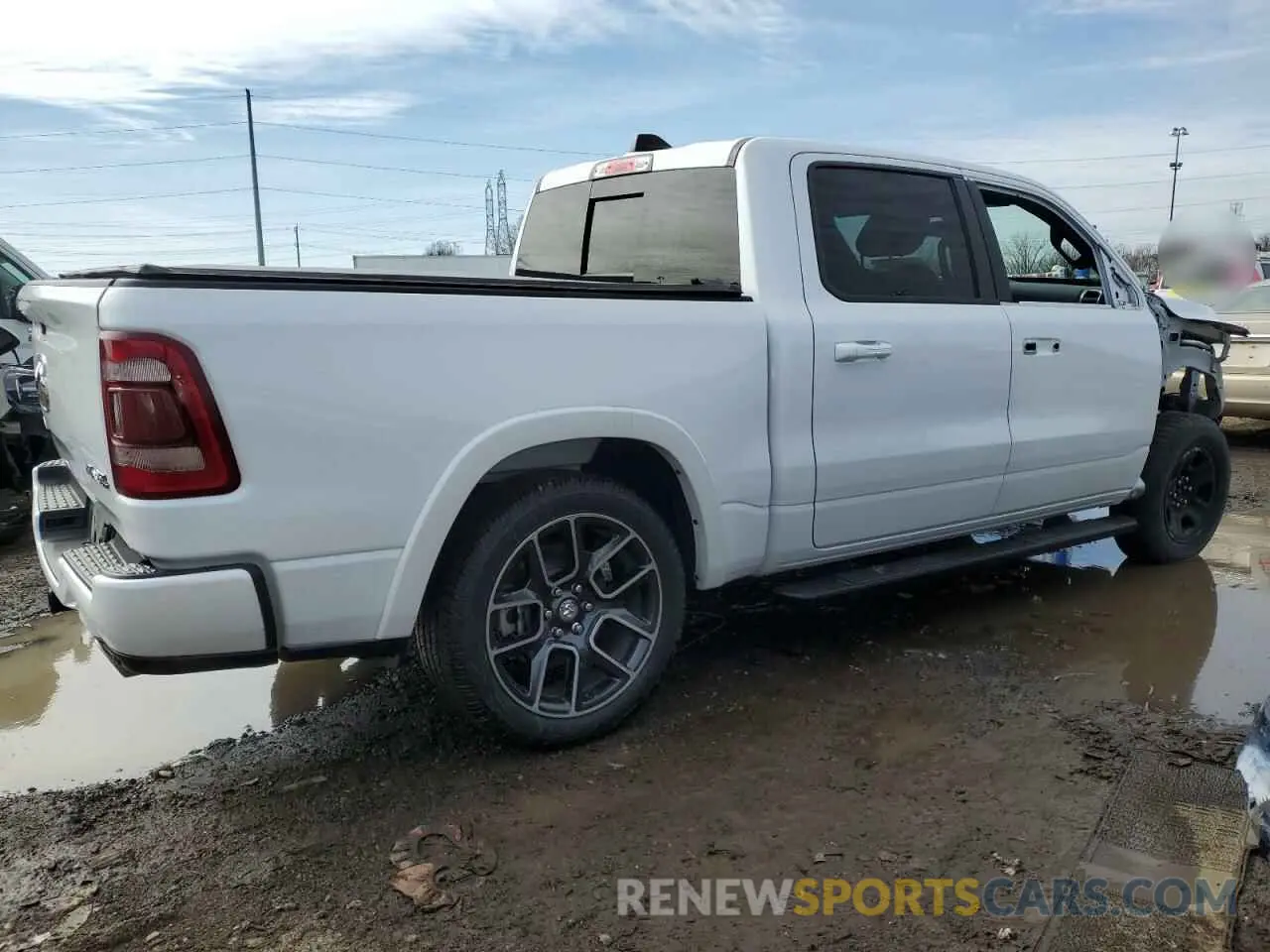 3 Photograph of a damaged car 1C6SRFJT3KN786593 RAM 1500 2019