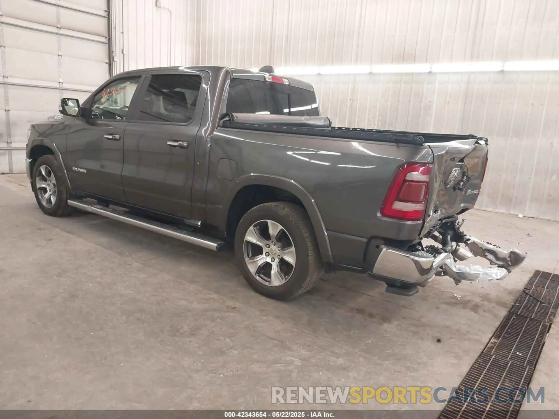 3 Photograph of a damaged car 1C6SRFJT4KN777756 RAM 1500 2019