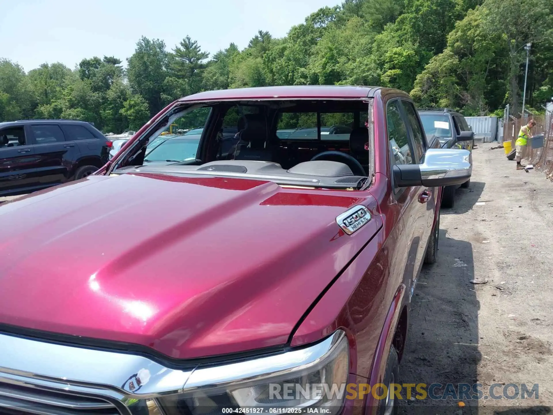 6 Photograph of a damaged car 1C6SRFJT5KN849869 RAM 1500 2019