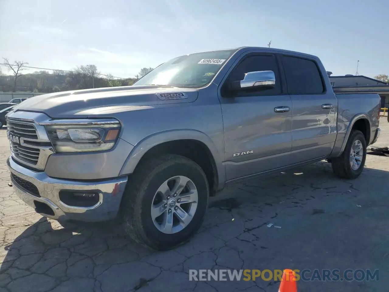 1 Photograph of a damaged car 1C6SRFJT6KN681255 RAM 1500 2019