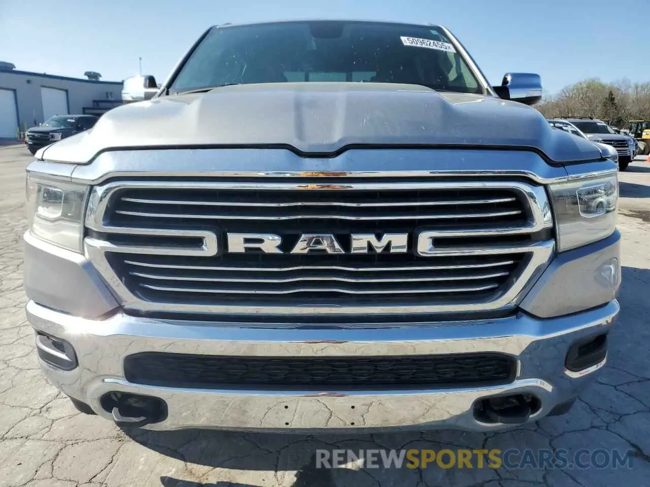 5 Photograph of a damaged car 1C6SRFJT6KN681255 RAM 1500 2019