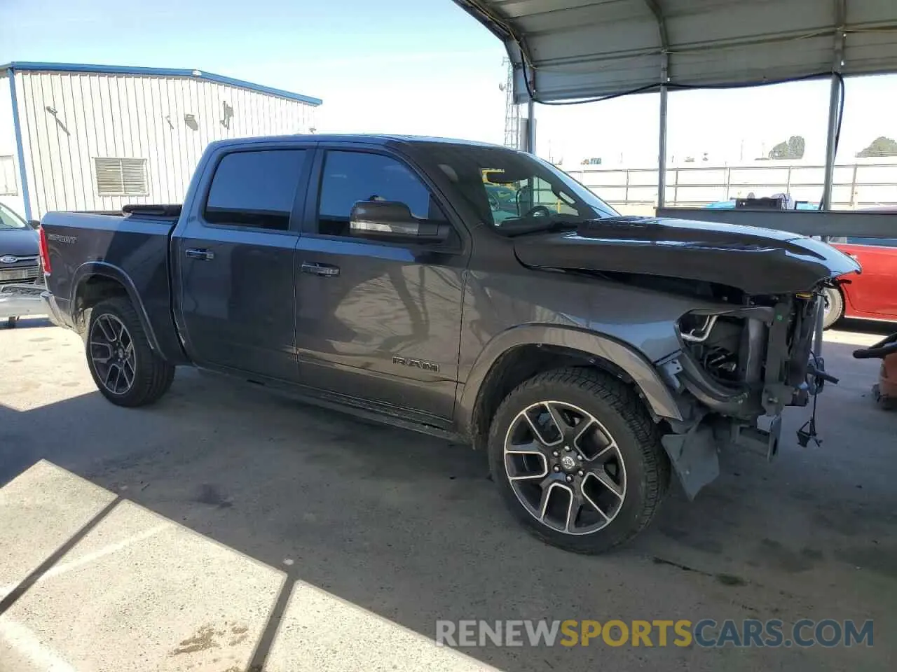 4 Photograph of a damaged car 1C6SRFJT6KN925454 RAM 1500 2019