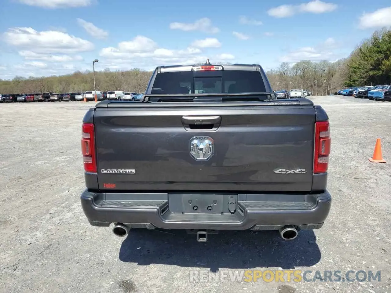 6 Photograph of a damaged car 1C6SRFJT7KN787133 RAM 1500 2019