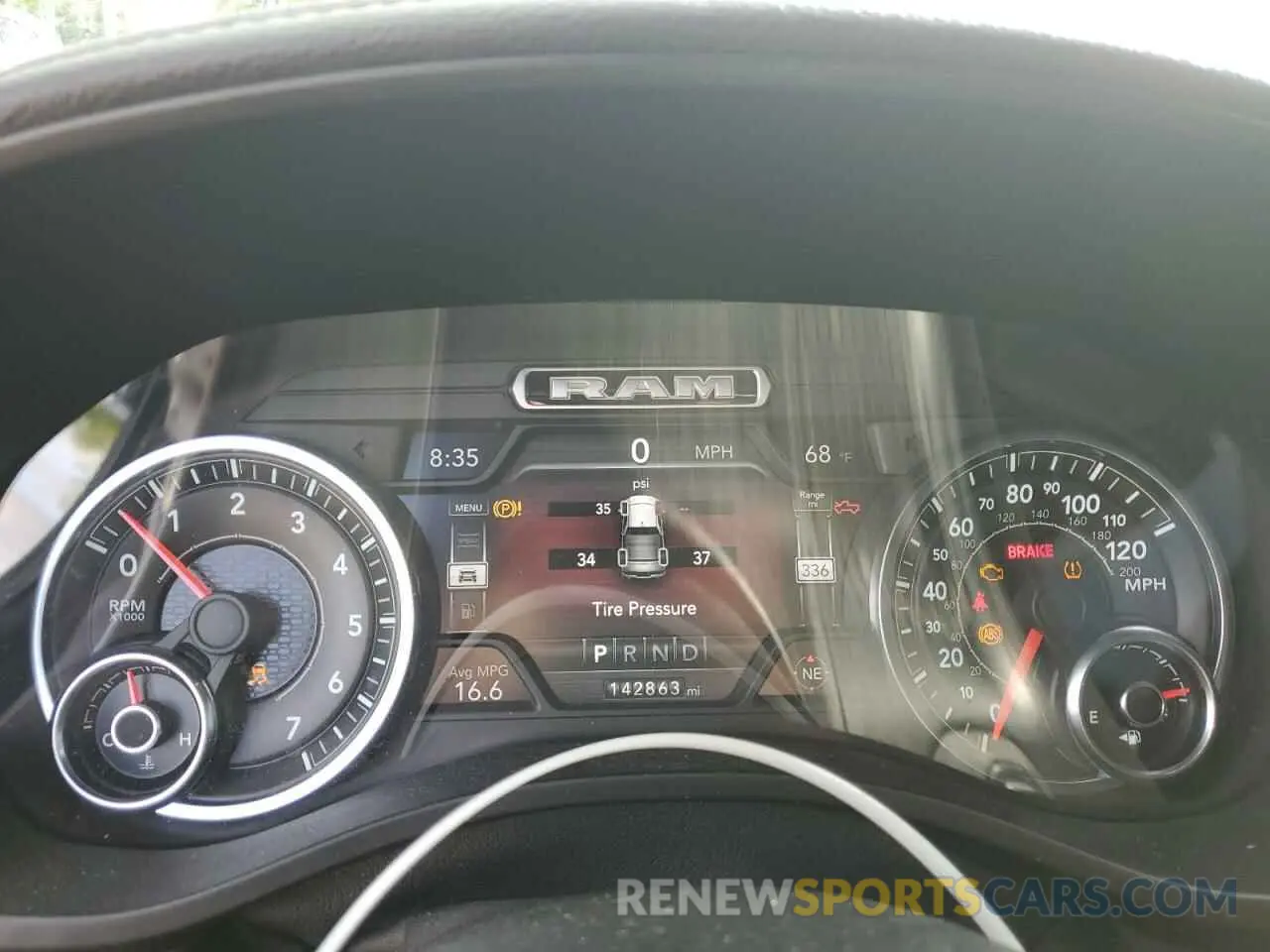 9 Photograph of a damaged car 1C6SRFJT8KN634132 RAM 1500 2019
