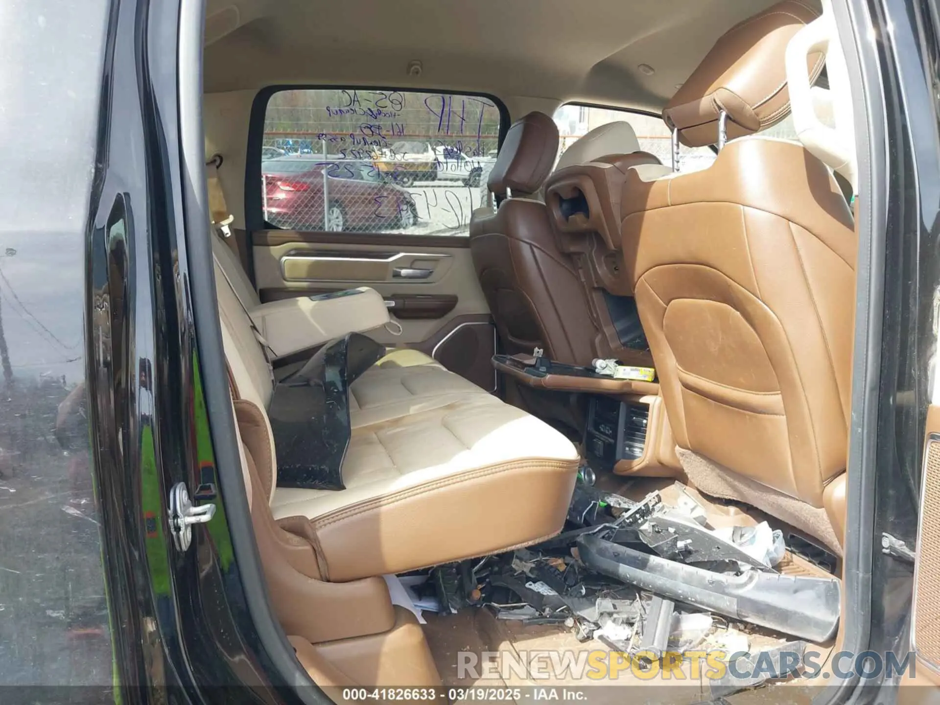 8 Photograph of a damaged car 1C6SRFJT9KN544343 RAM 1500 2019