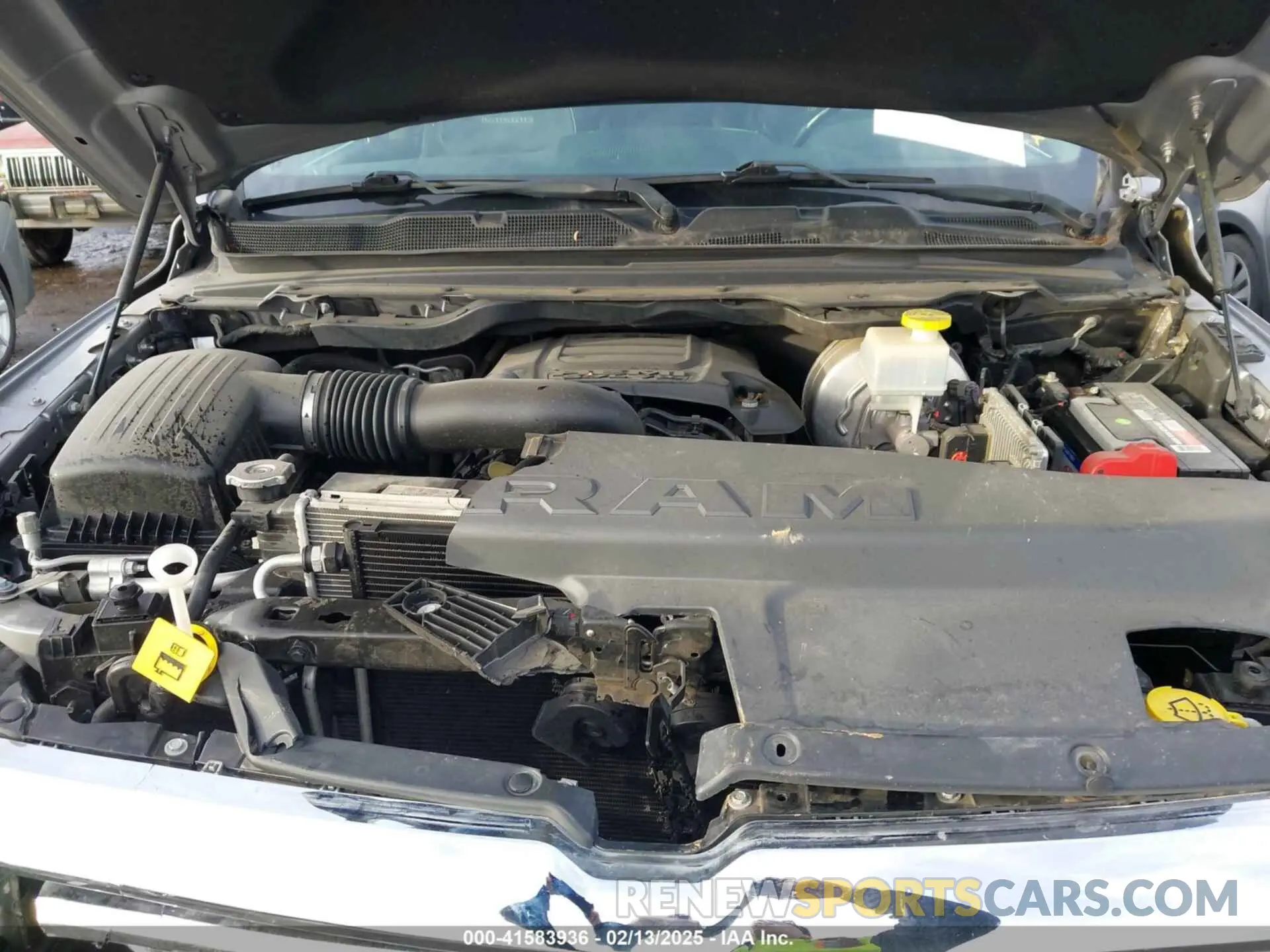 10 Photograph of a damaged car 1C6SRFJTXKN511285 RAM 1500 2019