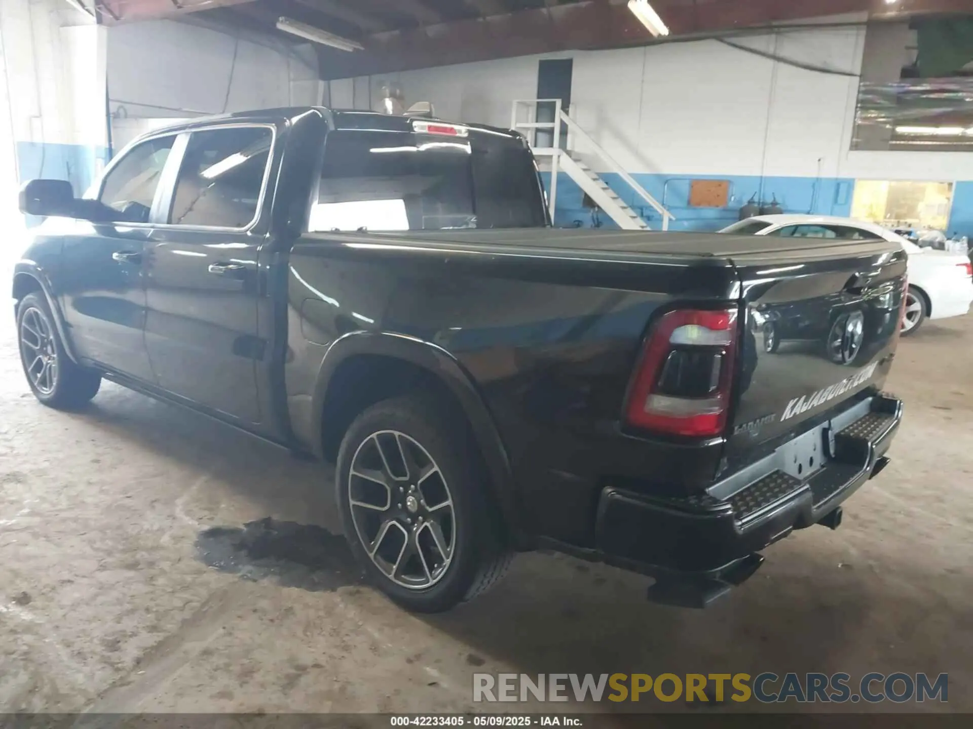 3 Фотография поврежденного автомобиля 1C6SRFJTXKN610253 RAM 1500 2019