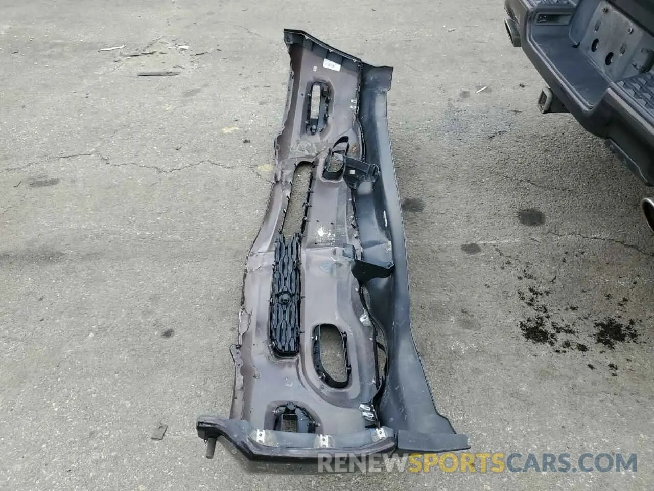 12 Фотография поврежденного автомобиля 1C6SRFKT5KN856979 RAM 1500 2019