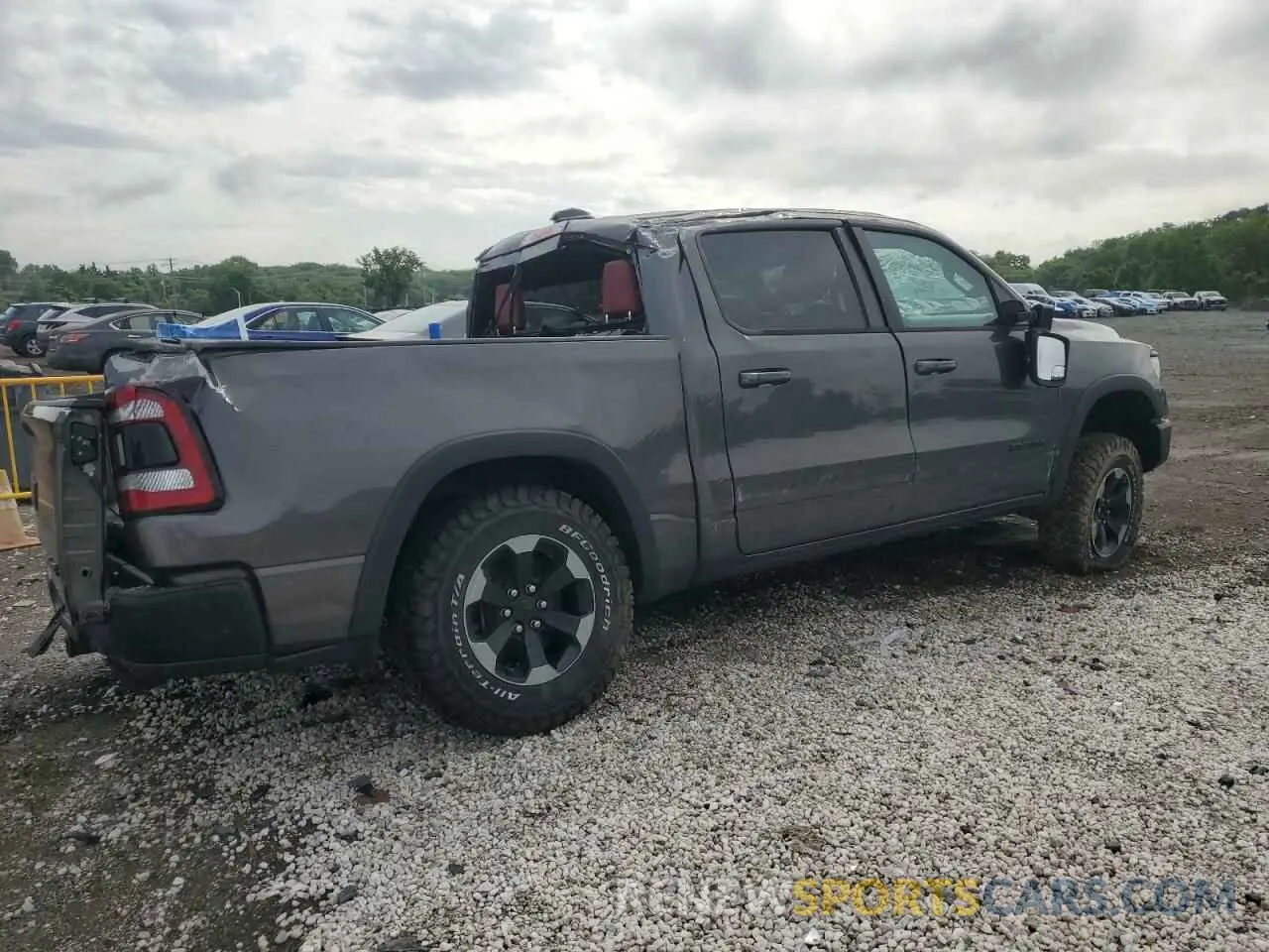 3 Photograph of a damaged car 1C6SRFLT1KN550716 RAM 1500 2019