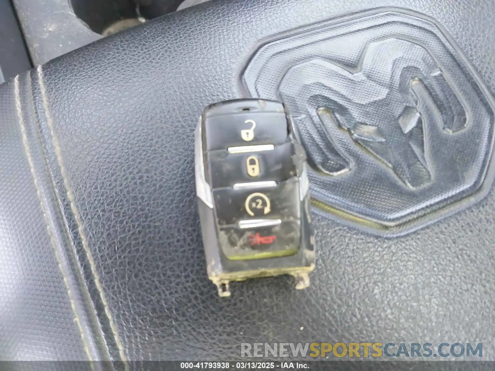11 Photograph of a damaged car 1C6SRFLT1KN758319 RAM 1500 2019