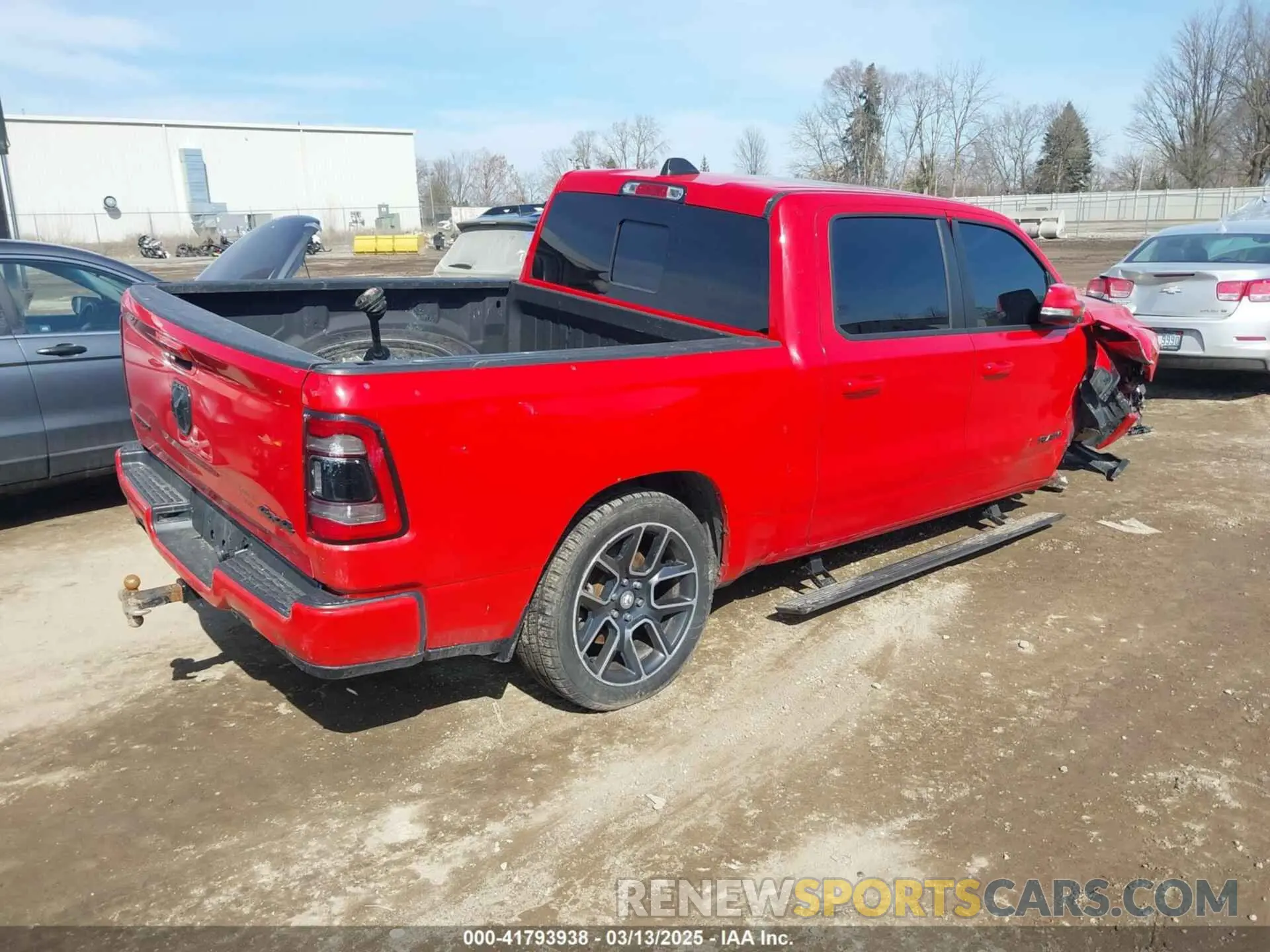 4 Photograph of a damaged car 1C6SRFLT1KN758319 RAM 1500 2019