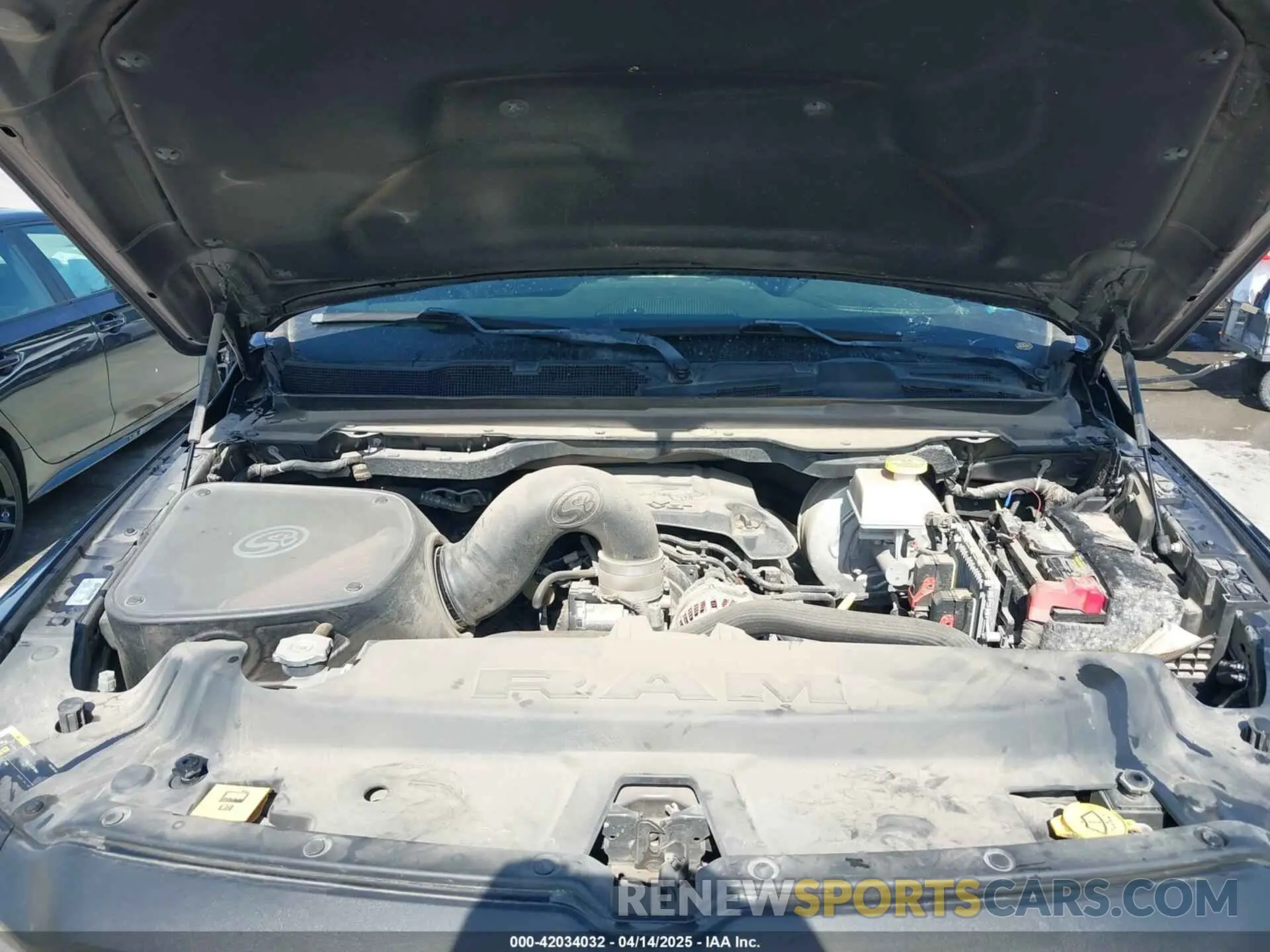 10 Фотография поврежденного автомобиля 1C6SRFLT2KN661792 RAM 1500 2019