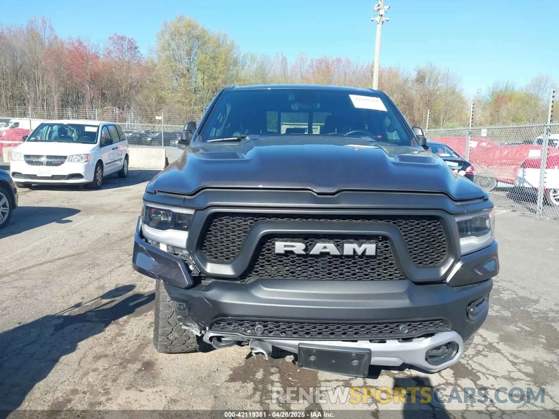 13 Фотография поврежденного автомобиля 1C6SRFLT3KN900251 RAM 1500 2019