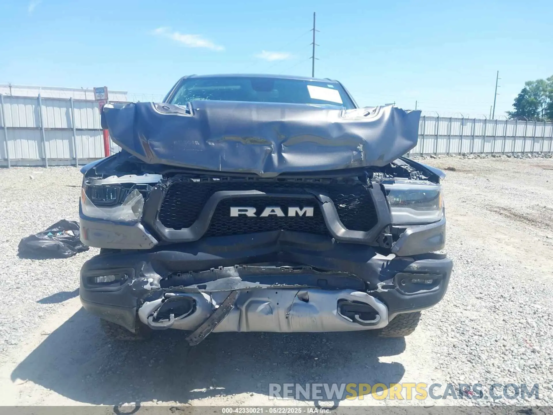 12 Photograph of a damaged car 1C6SRFLT5KN749669 RAM 1500 2019