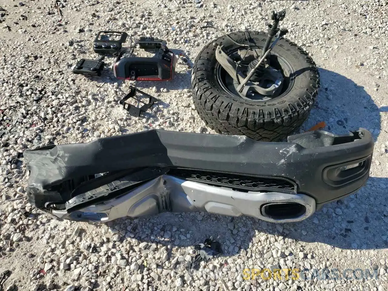 12 Photograph of a damaged car 1C6SRFLT5KN845107 RAM 1500 2019