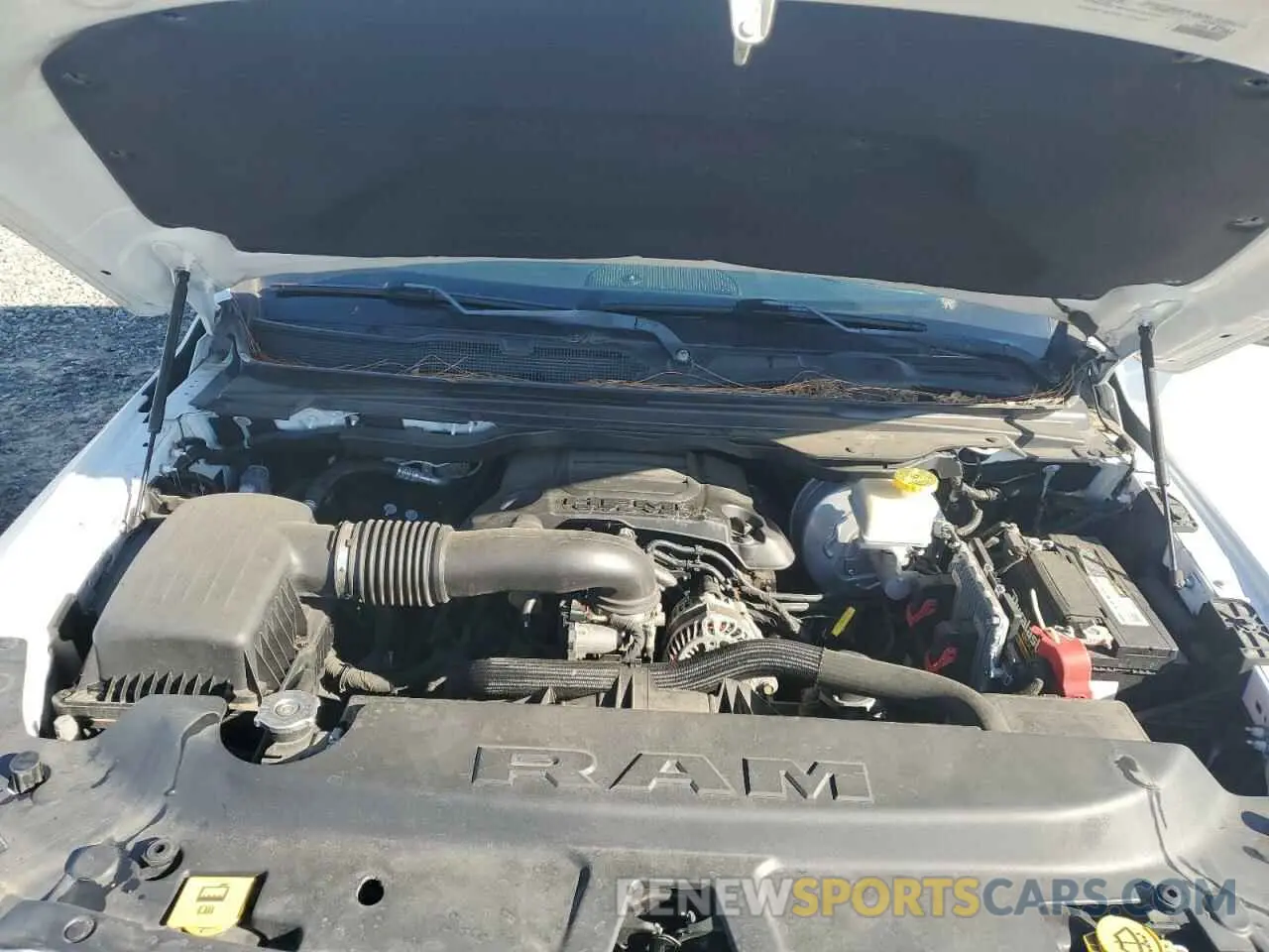 11 Photograph of a damaged car 1C6SRFLT9KN648442 RAM 1500 2019