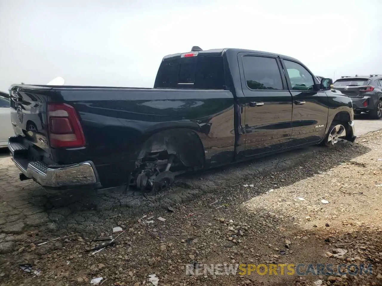 3 Photograph of a damaged car 1C6SRFMT8KN637611 RAM 1500 2019